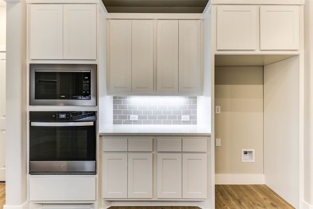 2205 Glacier Drive, Waxahachie, TX 75165