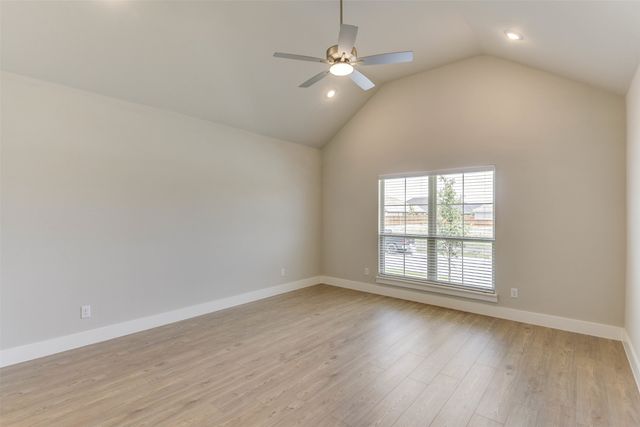 2205 Glacier Drive, Waxahachie, TX 75165