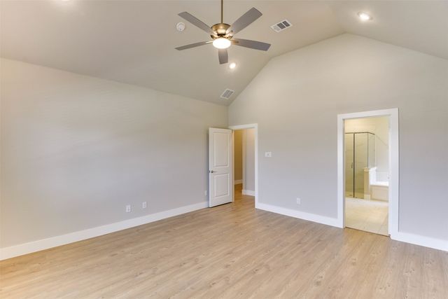 2205 Glacier Drive, Waxahachie, TX 75165