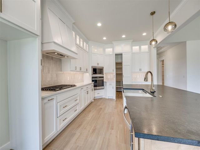 10353 SW 50th Street, Mustang, OK 73064