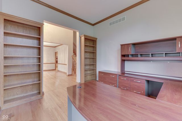 3998 Eagle Trace Drive, Greenwood, IN 46143