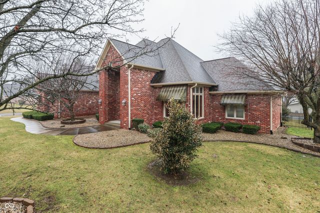 3998 Eagle Trace Drive, Greenwood, IN 46143