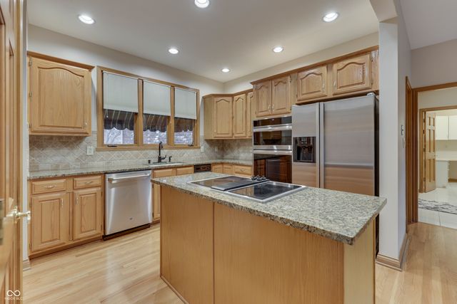 3998 Eagle Trace Drive, Greenwood, IN 46143