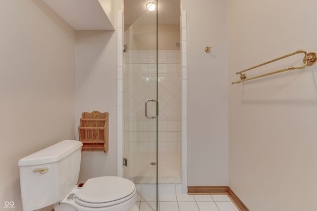 3998 Eagle Trace Drive, Greenwood, IN 46143