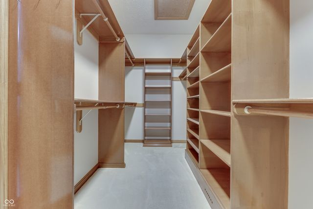 3998 Eagle Trace Drive, Greenwood, IN 46143