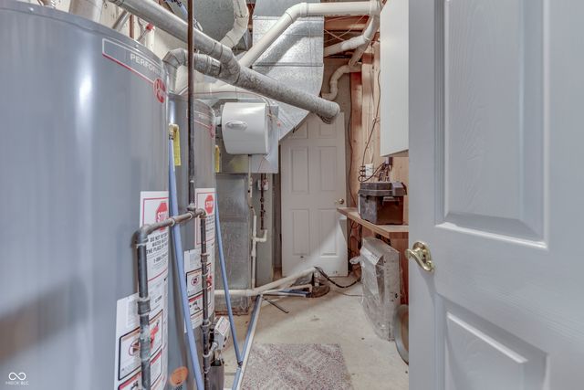 3998 Eagle Trace Drive, Greenwood, IN 46143