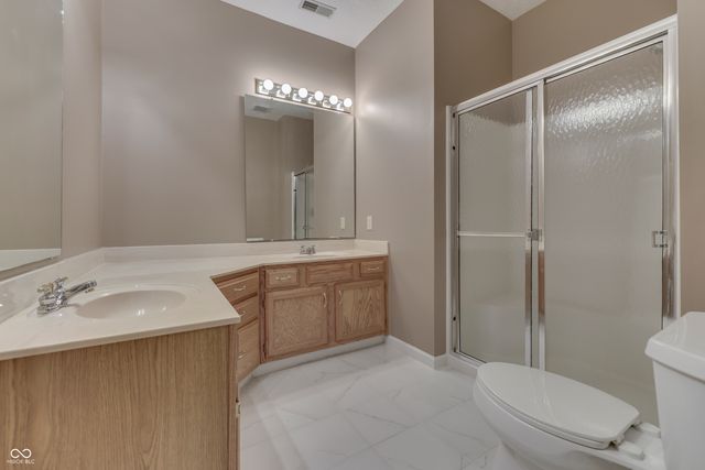 3998 Eagle Trace Drive, Greenwood, IN 46143