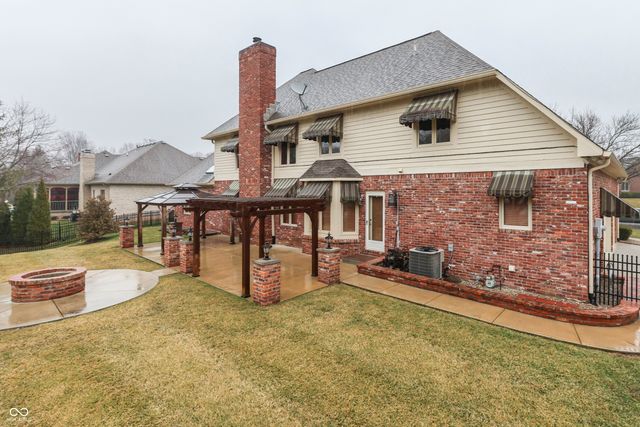 3998 Eagle Trace Drive, Greenwood, IN 46143