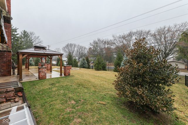 3998 Eagle Trace Drive, Greenwood, IN 46143