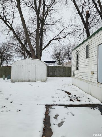 771 Century Estates, Galesburg, IL 61401