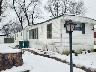 771 Century Estates, Galesburg, IL 61401