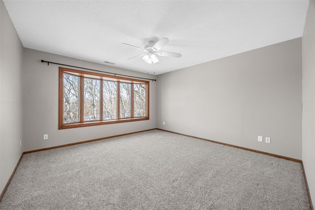 716 East Post Court SE, Cedar Rapids, IA 52403