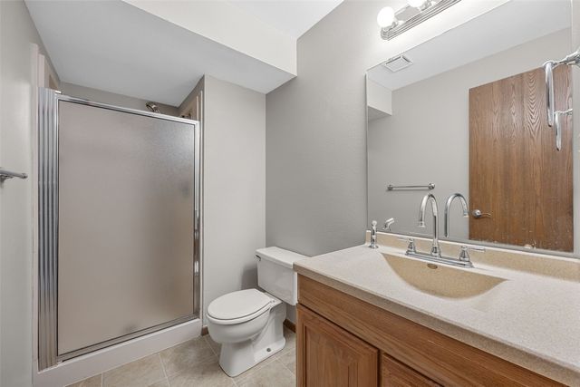 716 East Post Court SE, Cedar Rapids, IA 52403