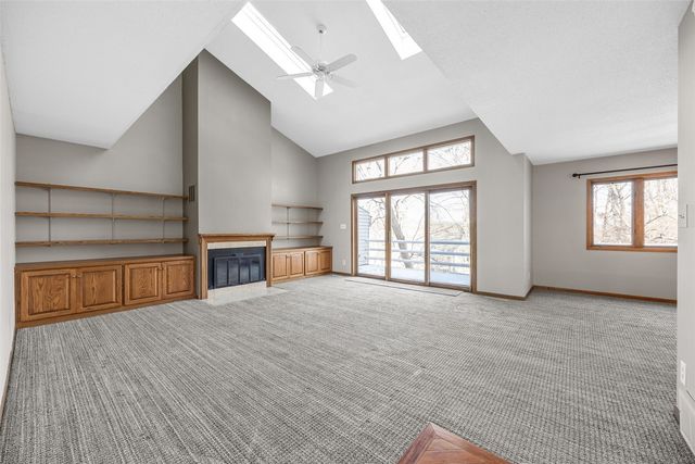 716 East Post Court SE, Cedar Rapids, IA 52403