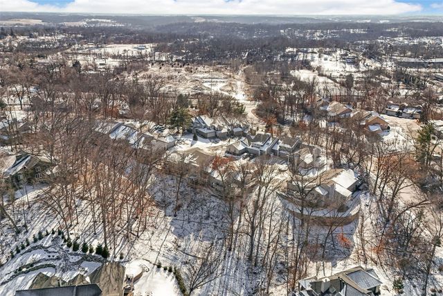 716 East Post Court SE, Cedar Rapids, IA 52403