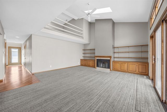 716 East Post Court SE, Cedar Rapids, IA 52403