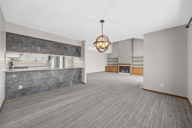 716 East Post Court SE, Cedar Rapids, IA 52403