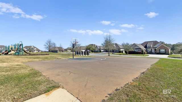 252 Garrison Boulevard, Fairhope, AL 36532
