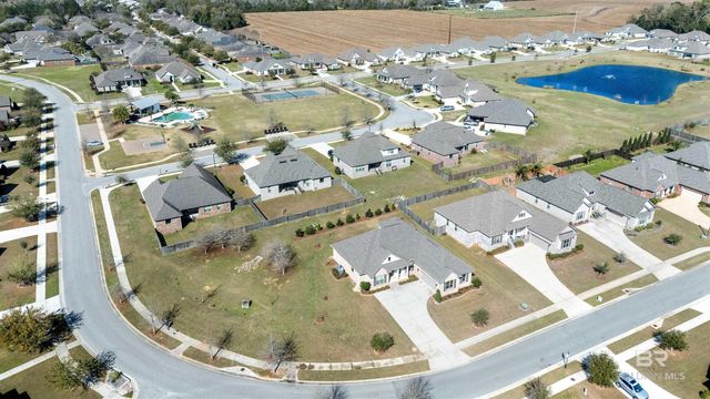 252 Garrison Boulevard, Fairhope, AL 36532