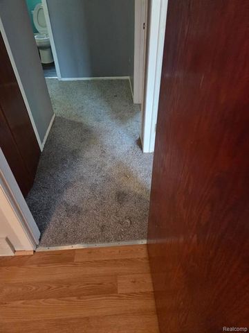 20938 Hunt Drive 52, Roseville, MI 48066
