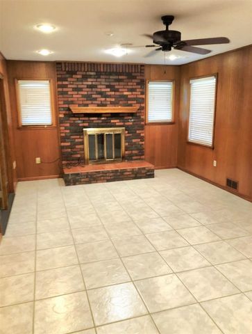 3405 NW Baltimore Ave, Lawton, OK 73505