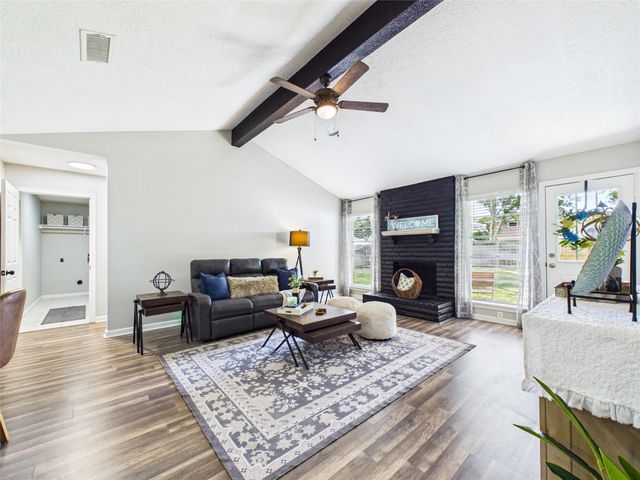 6209 Brookdale Drive, League City, TX 77573