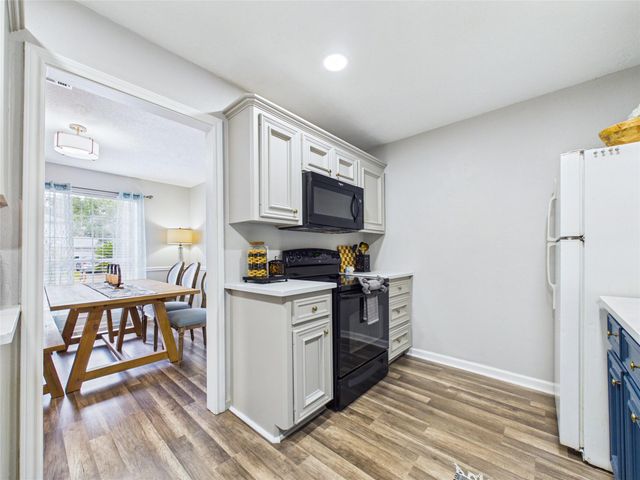 6209 Brookdale Drive, League City, TX 77573