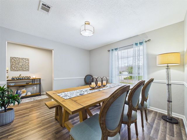 6209 Brookdale Drive, League City, TX 77573