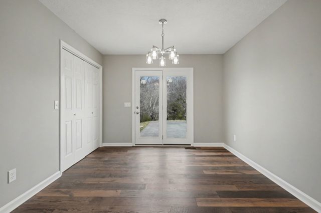 1162 Peter Pond Rd, Ashland City, TN 37015