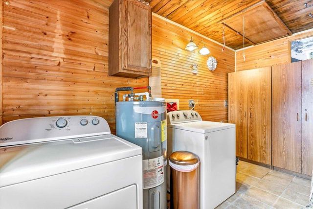 W8731 Ember Avenue, Oxford, WI 53952