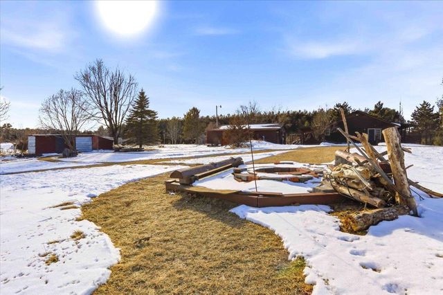 W8731 Ember Avenue, Oxford, WI 53952