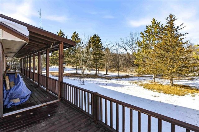 W8731 Ember Avenue, Oxford, WI 53952