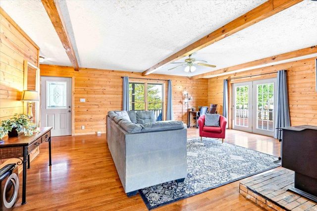 W8731 Ember Avenue, Oxford, WI 53952