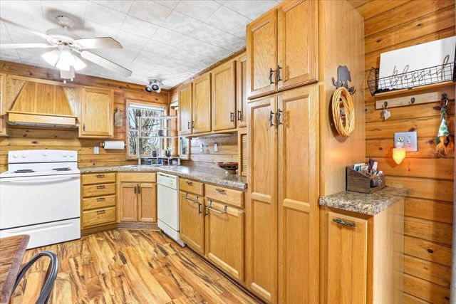 W8731 Ember Avenue, Oxford, WI 53952