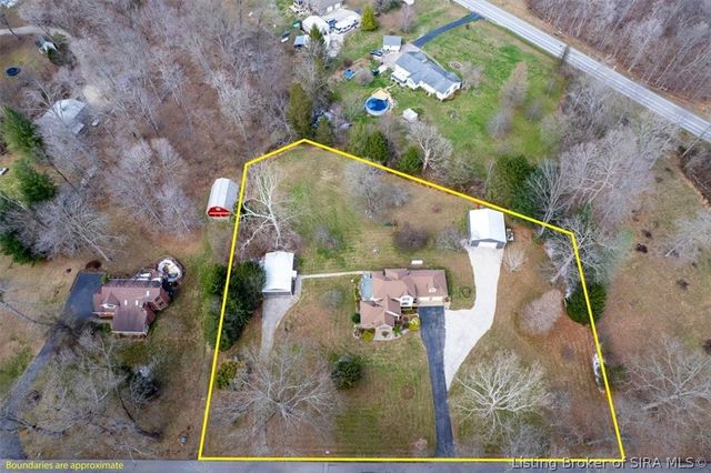 3415 Whispering Woods Drive NE, New Salisbury, IN 47161