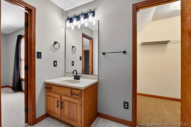 3415 Whispering Woods Drive NE, New Salisbury, IN 47161