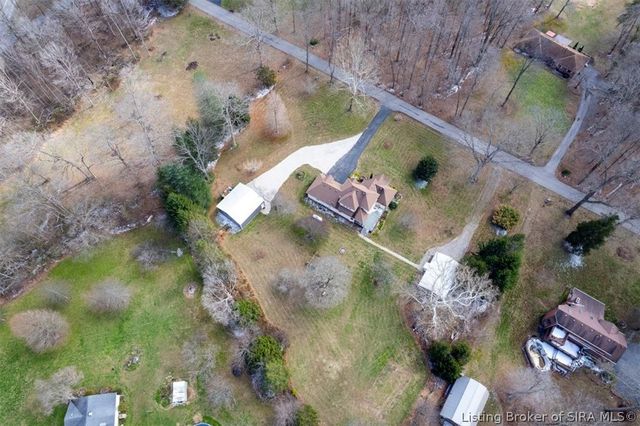 3415 Whispering Woods Drive NE, New Salisbury, IN 47161