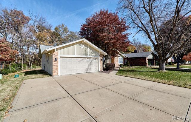 3004 Westborough Court, St Charles, MO 63301