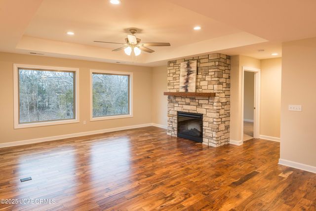 4202 MEETING STREET, Jefferson City, MO 65109