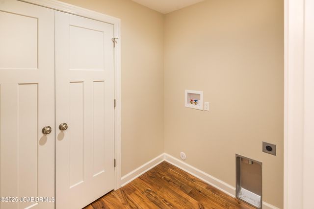 4202 MEETING STREET, Jefferson City, MO 65109