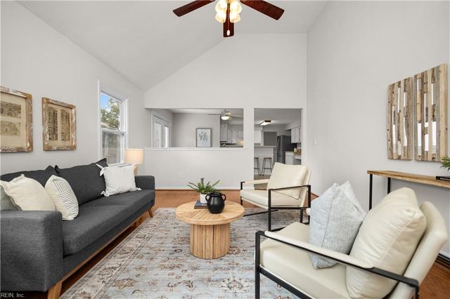 1024 Wymers CT, Chesapeake, VA 23322