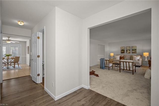 1024 Wymers CT, Chesapeake, VA 23322