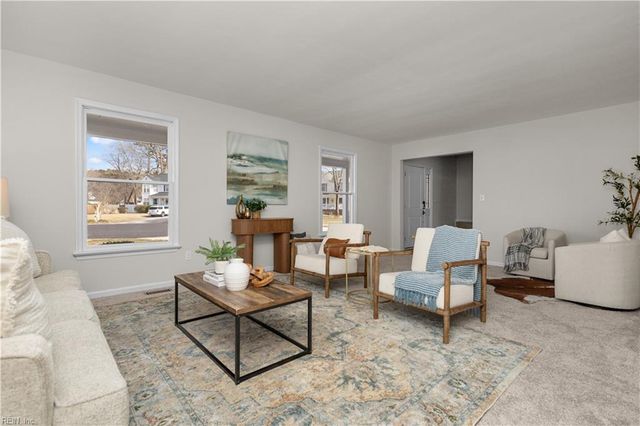 1024 Wymers CT, Chesapeake, VA 23322