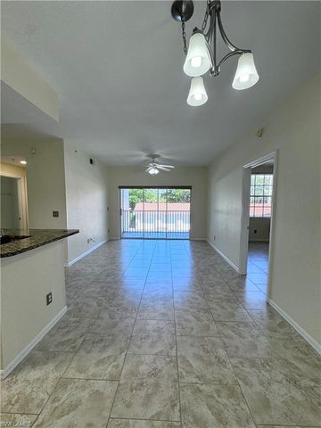 4720 Saint Croix LN 124, Naples, FL 34109