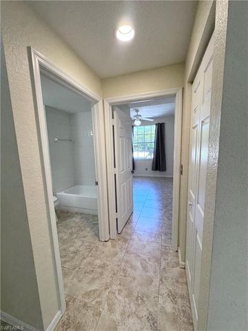 4720 Saint Croix LN 124, Naples, FL 34109