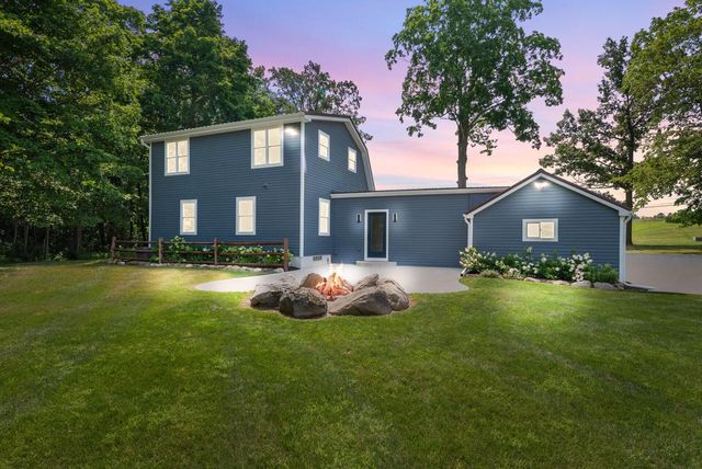 N96W20978 County Line ROAD, Colgate, WI 53017