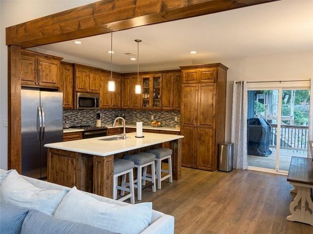 609 Campbell Street, Pleasant Hill, MO 64080