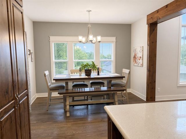 609 Campbell Street, Pleasant Hill, MO 64080