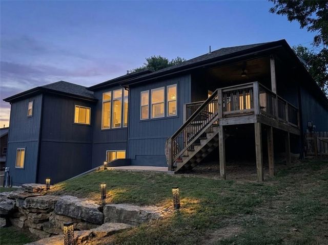 609 Campbell Street, Pleasant Hill, MO 64080