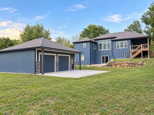 609 Campbell Street, Pleasant Hill, MO 64080